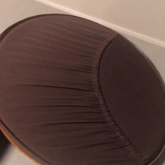 Vintage Louis Vuitton round travel bag - Picture 3 of 9